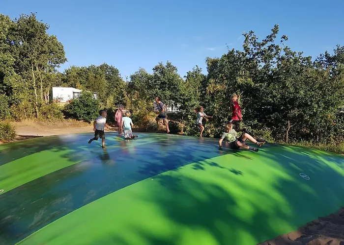 מלון דירות Camp